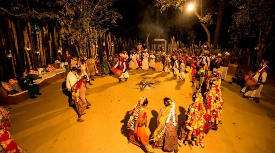 12_baiga_dance_at_singinawa_kanha